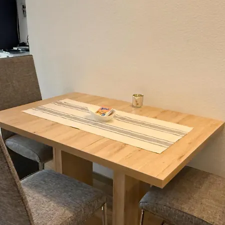 Komfortables Appartement/garconniere In Fuer Urlaub Und Geschaeftsreisen Appartement *