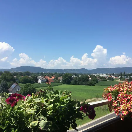 Lägenhet Komfortables Appartement/garconniere In Fuer Urlaub Und Geschaeftsreisen Graz